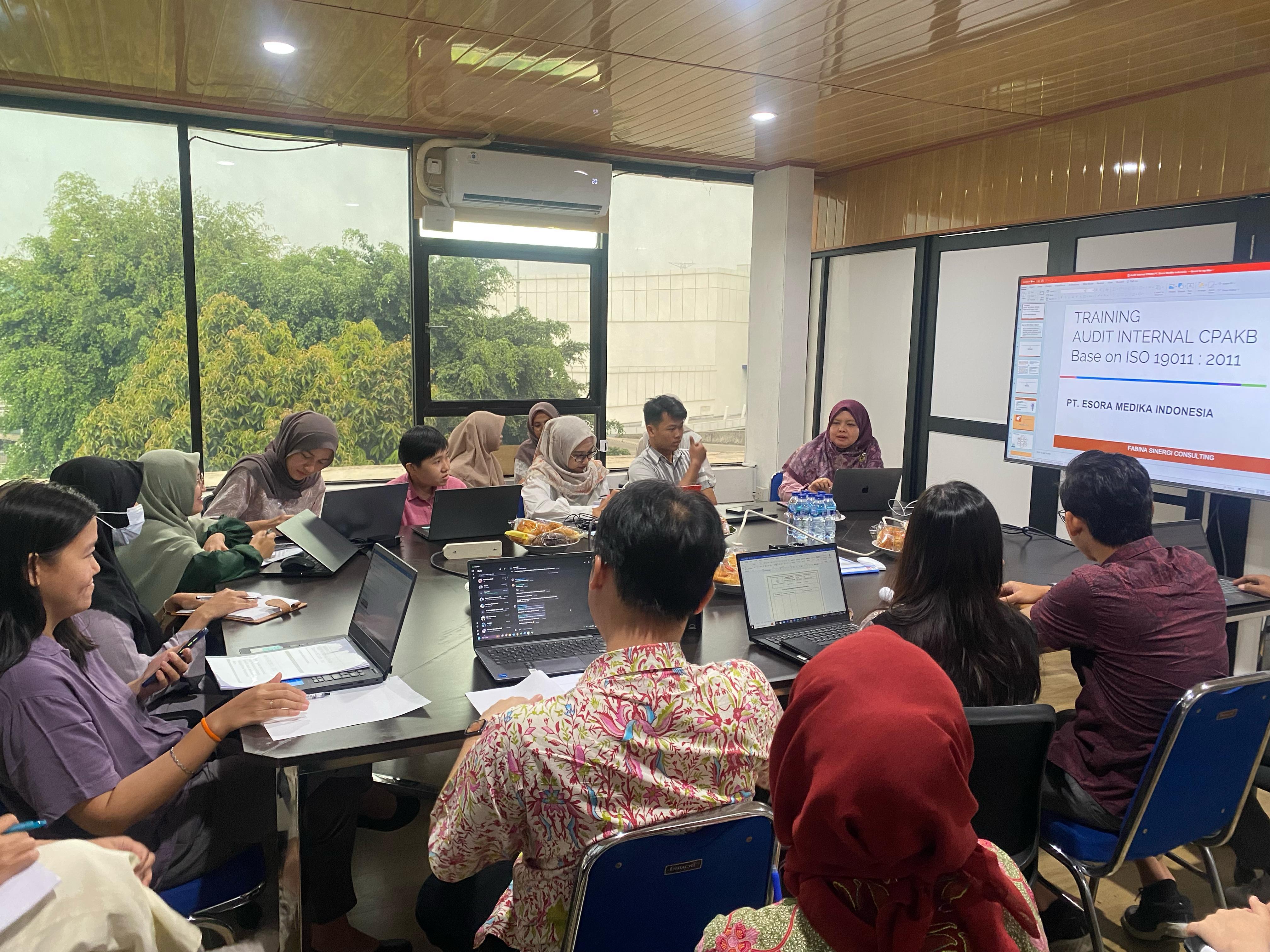 Dilakukan audit internal berdasarkan ISO 19011:2011